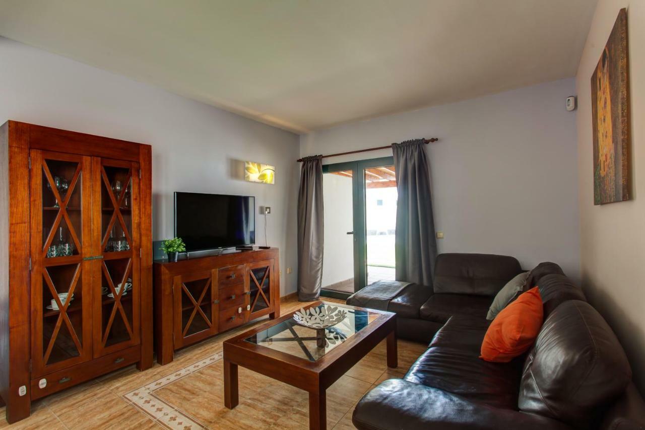 Villaantonia Private Huge Heated Pool And Super Fast Wifi Playa Blanca  Exterior foto