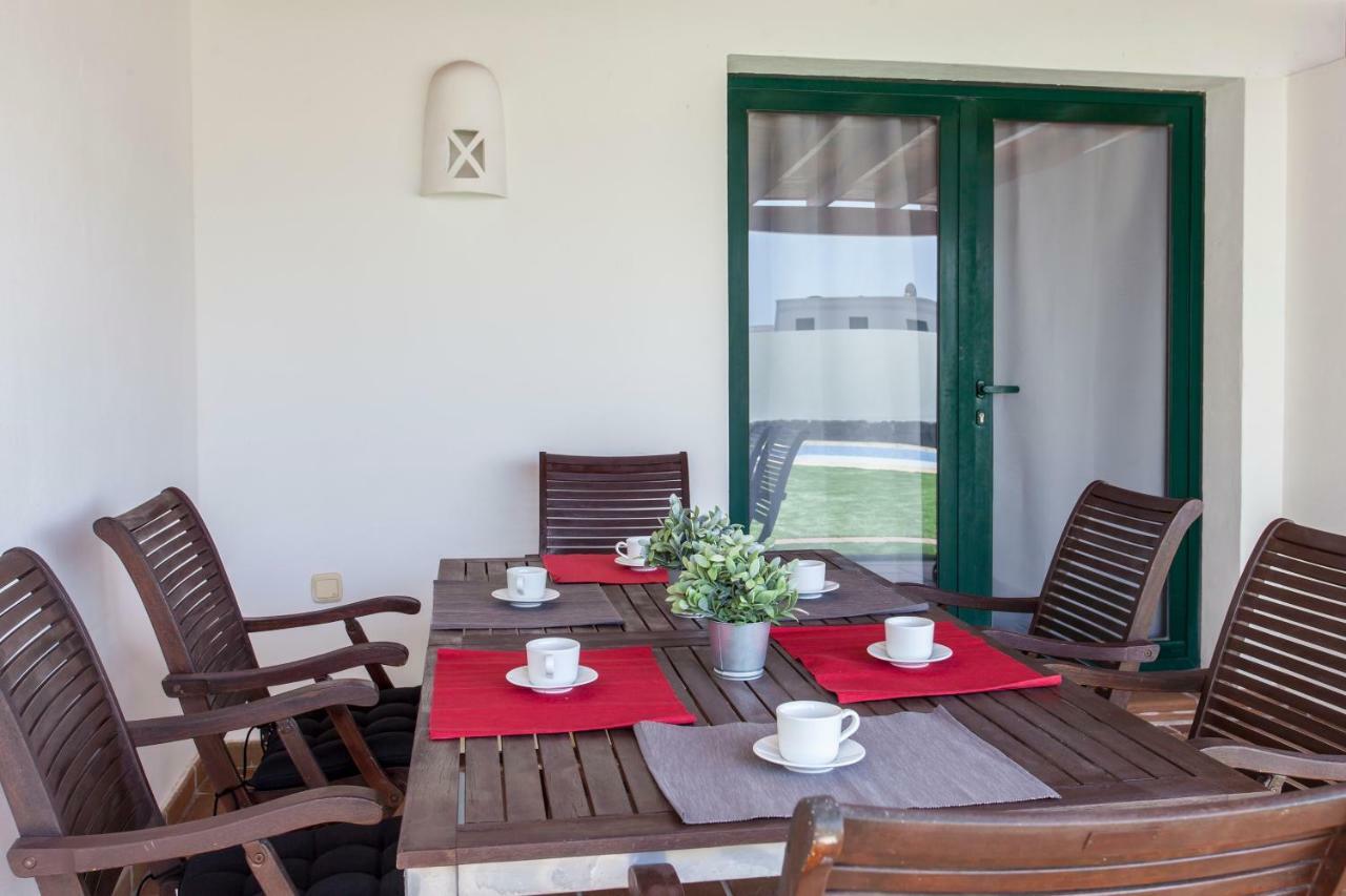 Villaantonia Private Huge Heated Pool And Super Fast Wifi Playa Blanca  Exterior foto